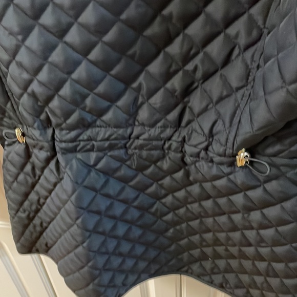 Weatherproof quilted jacket - Picture 5 of 5
